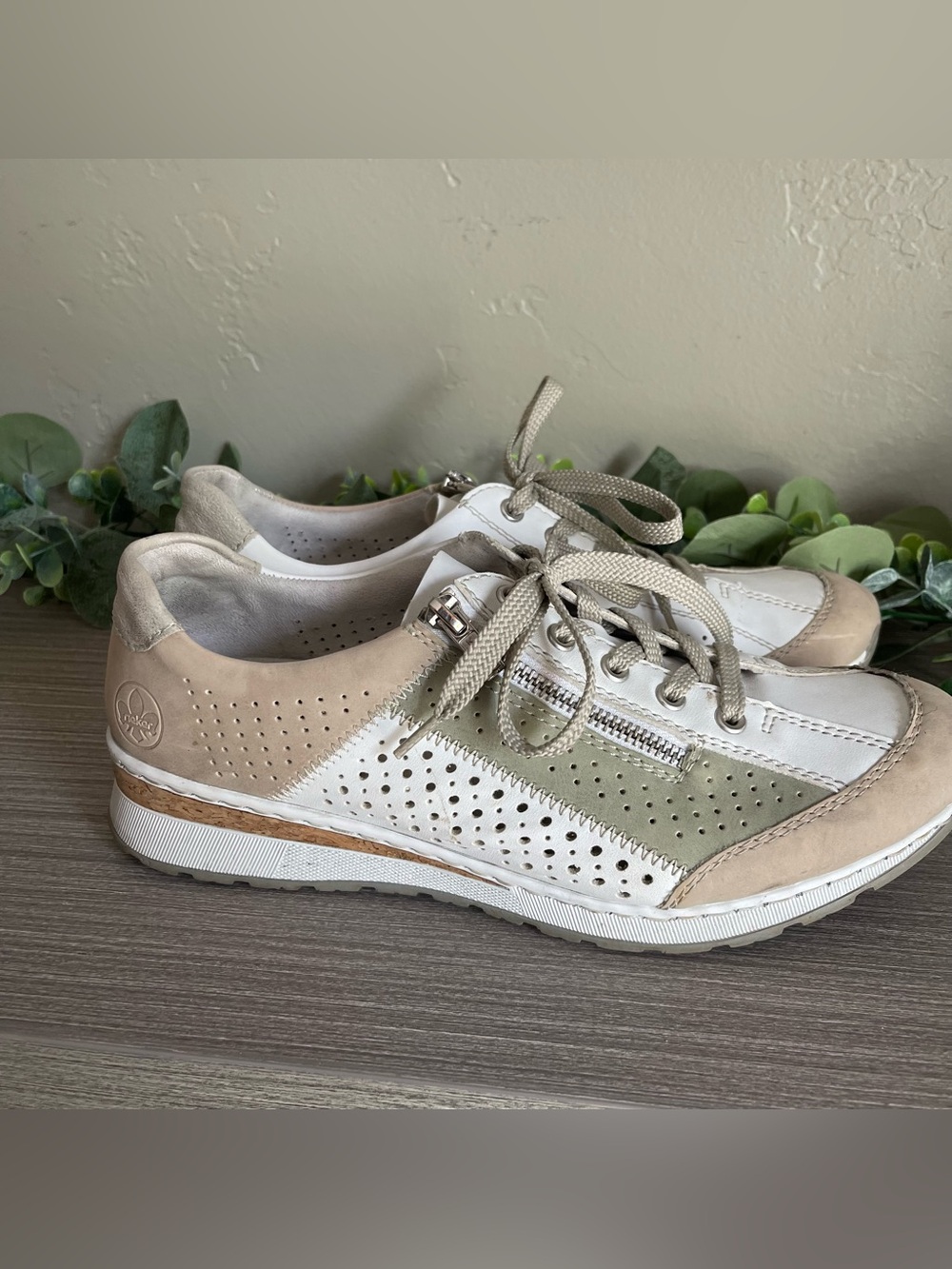 Rieker Women's Nikita Sneakers Size 42 Green White Perforated Zip Lace Up